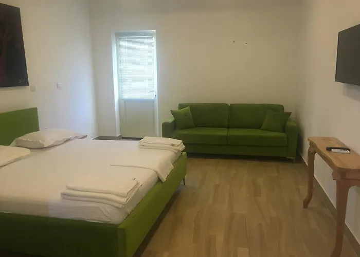 Umami Feriested Kavaje